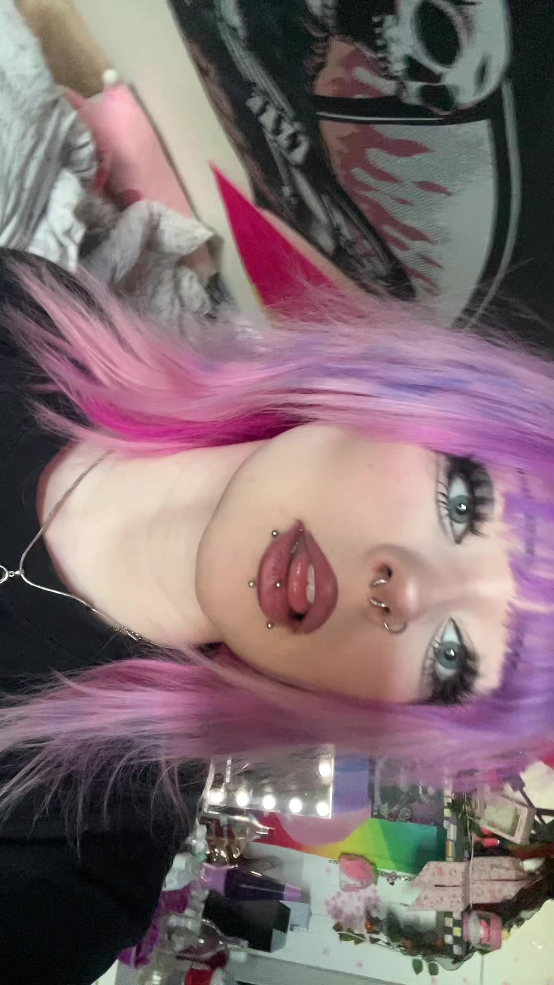 @Ursosmellie:<