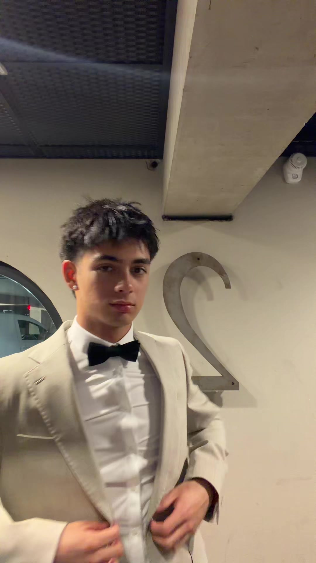 @Fan.
