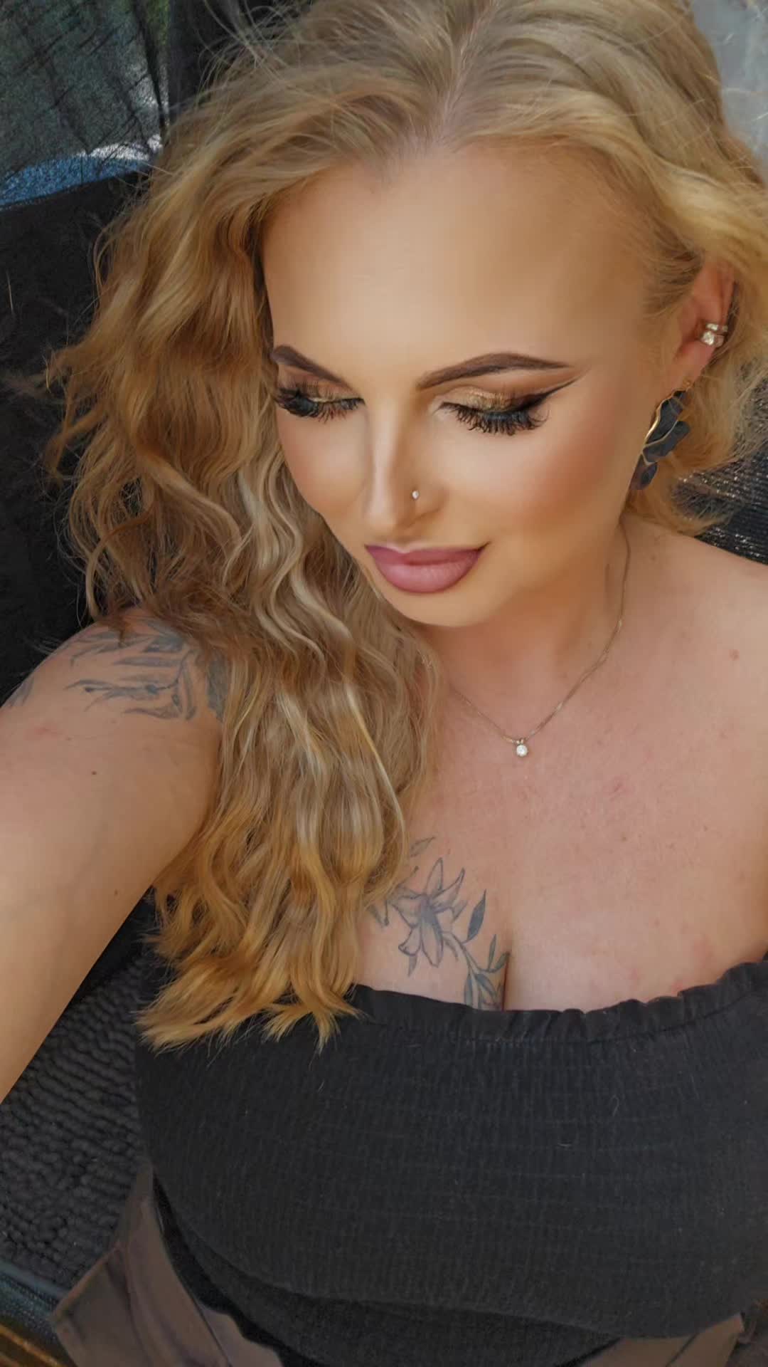 @Niegrzeczna