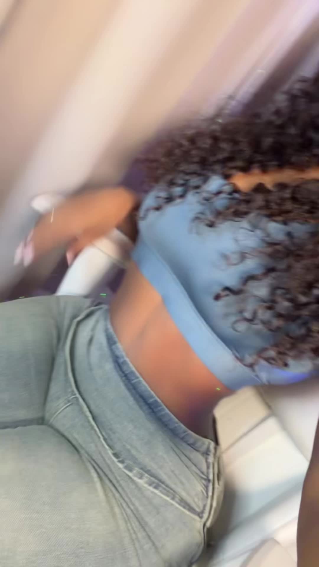 @𝗔𝗱𝗿𝗶𝗹🦜