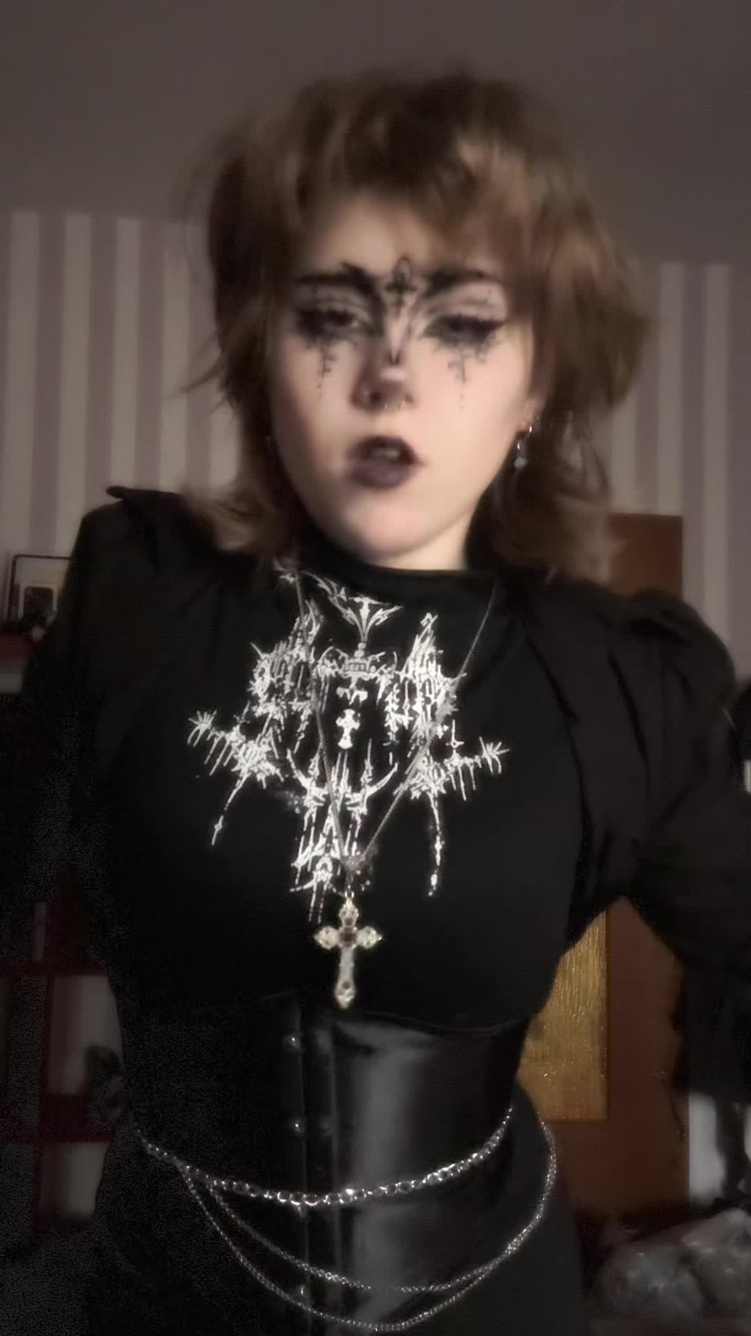 @-