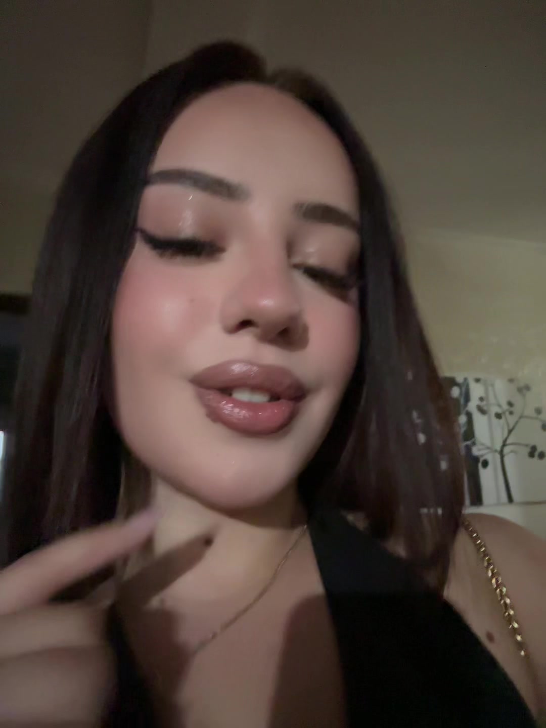@ur🇦🇱mommy
