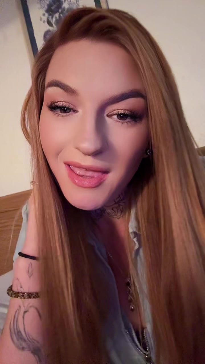 @CourtneyMarie222