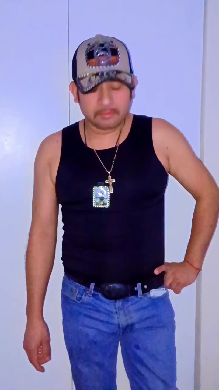 @$ El sargento es mi ermano lo