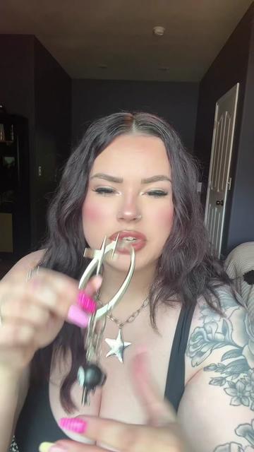 @Jessica Lynn🍒