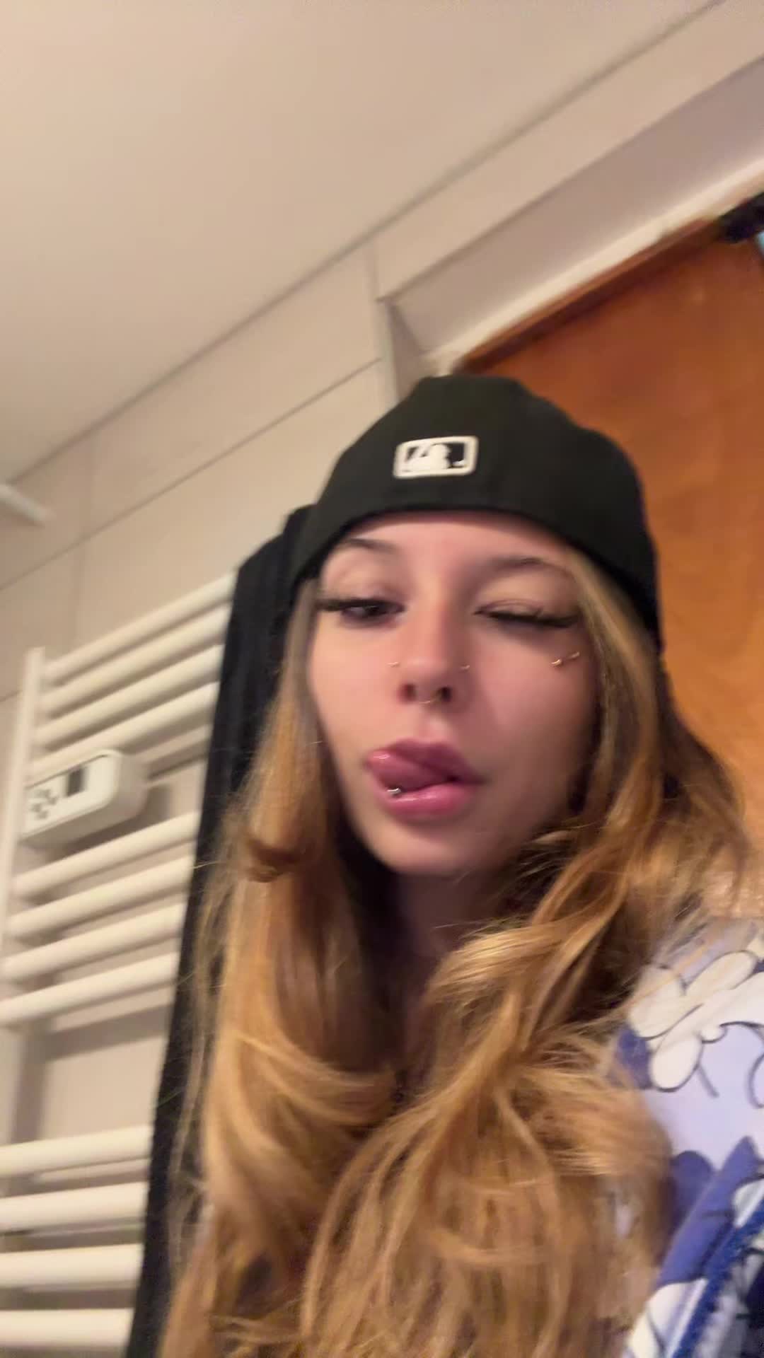 @Lou🧢