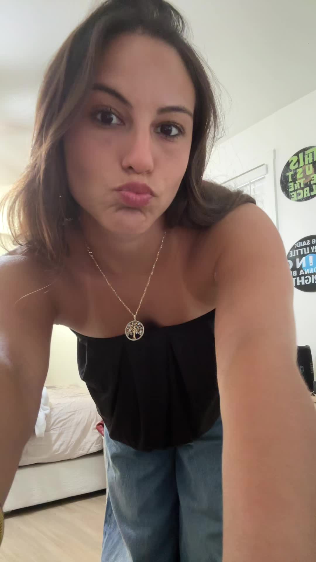 @Avajurick