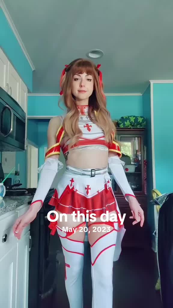 @MindyKitten