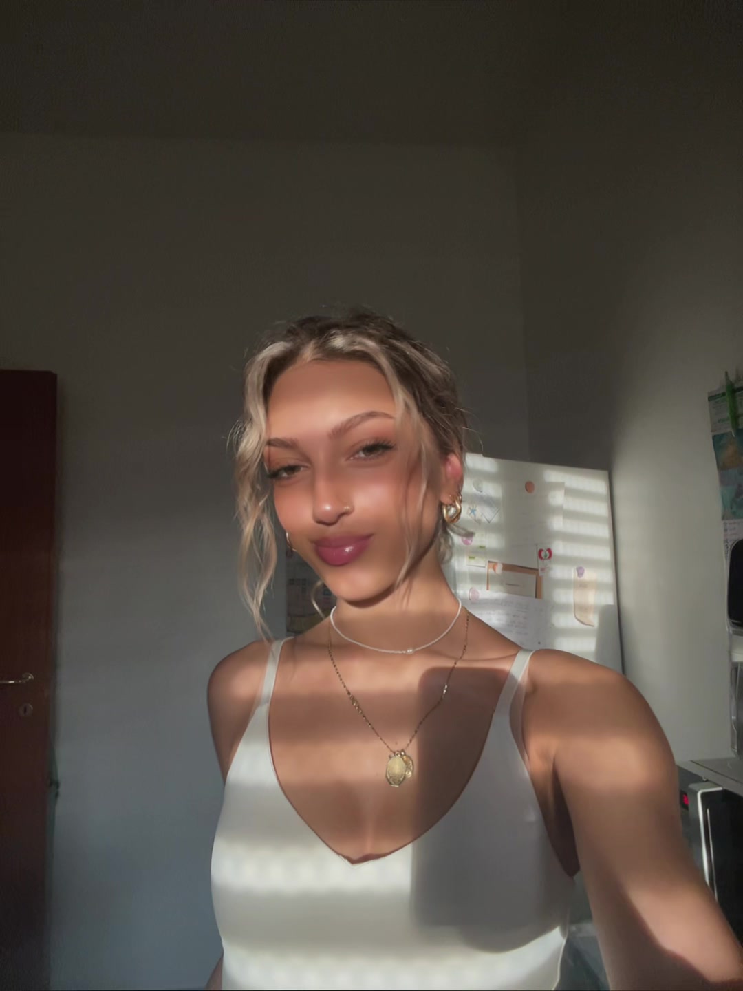 @𝒜𝓊𝓇𝓎🦋