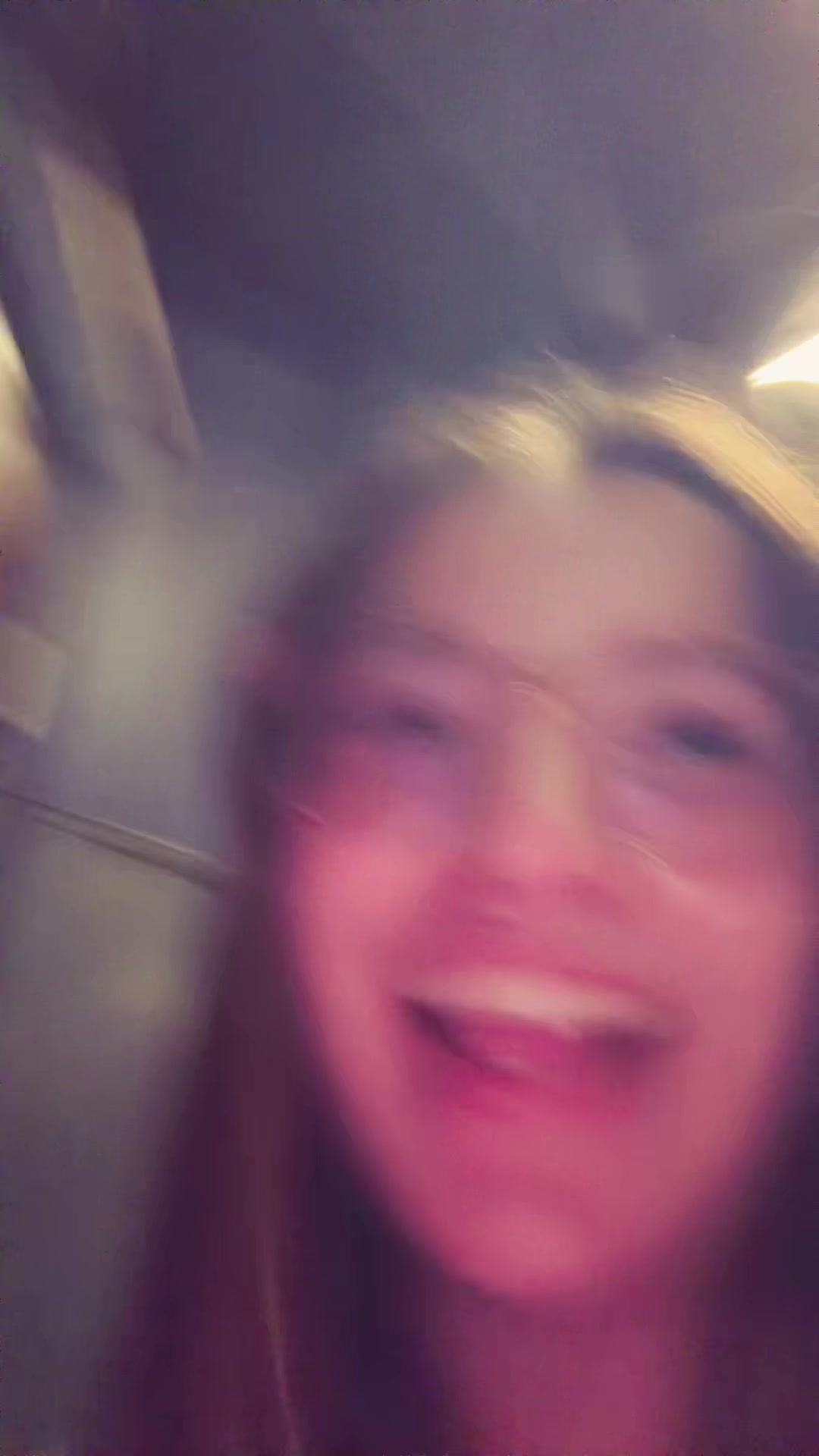 @🦄