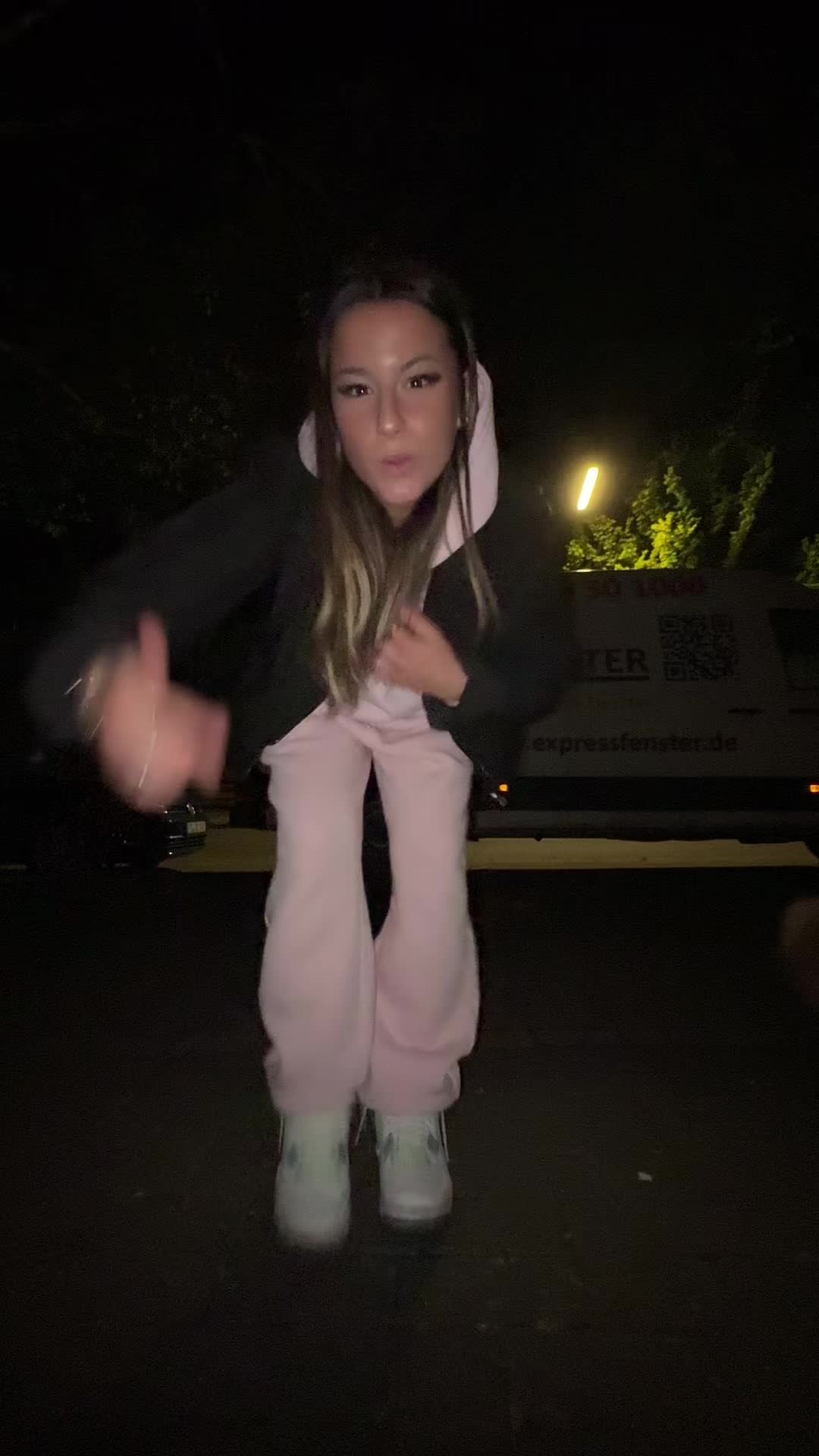 @Aliahrecklinghausen