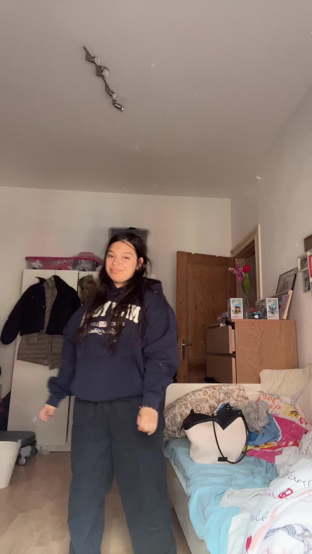 @𝐌𝐞𝐥𝐚𝐧𝐢𝐞 𝐆𝐚𝐫𝐫𝐞𝐭𝐚