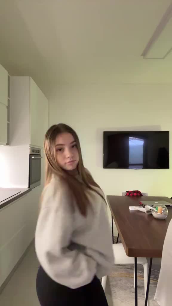 @๐๐ฅ๐ข๐๐๐๐บ
