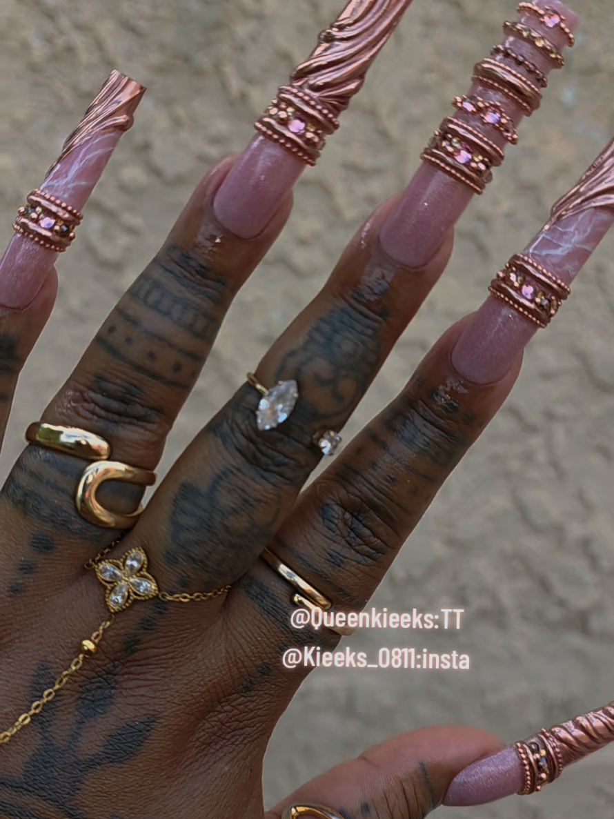 @Queenkieeks ๐