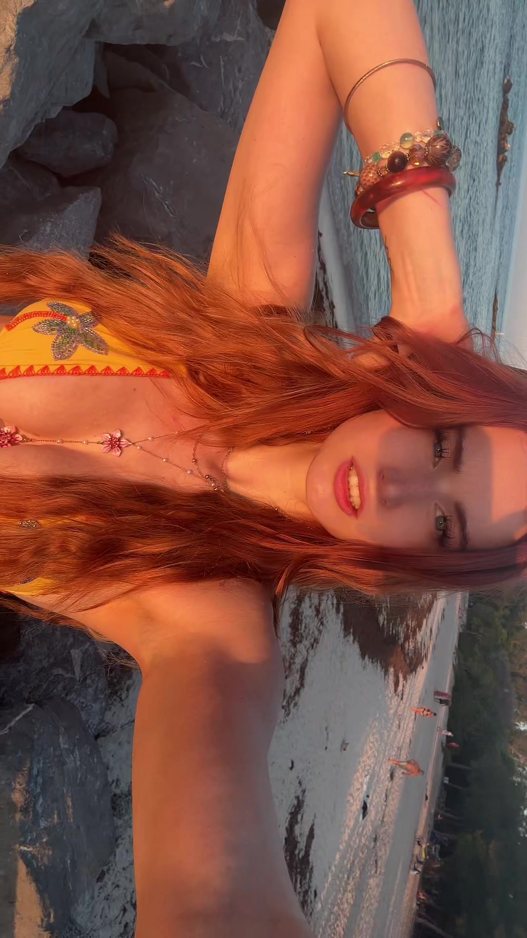 @Kayla<3