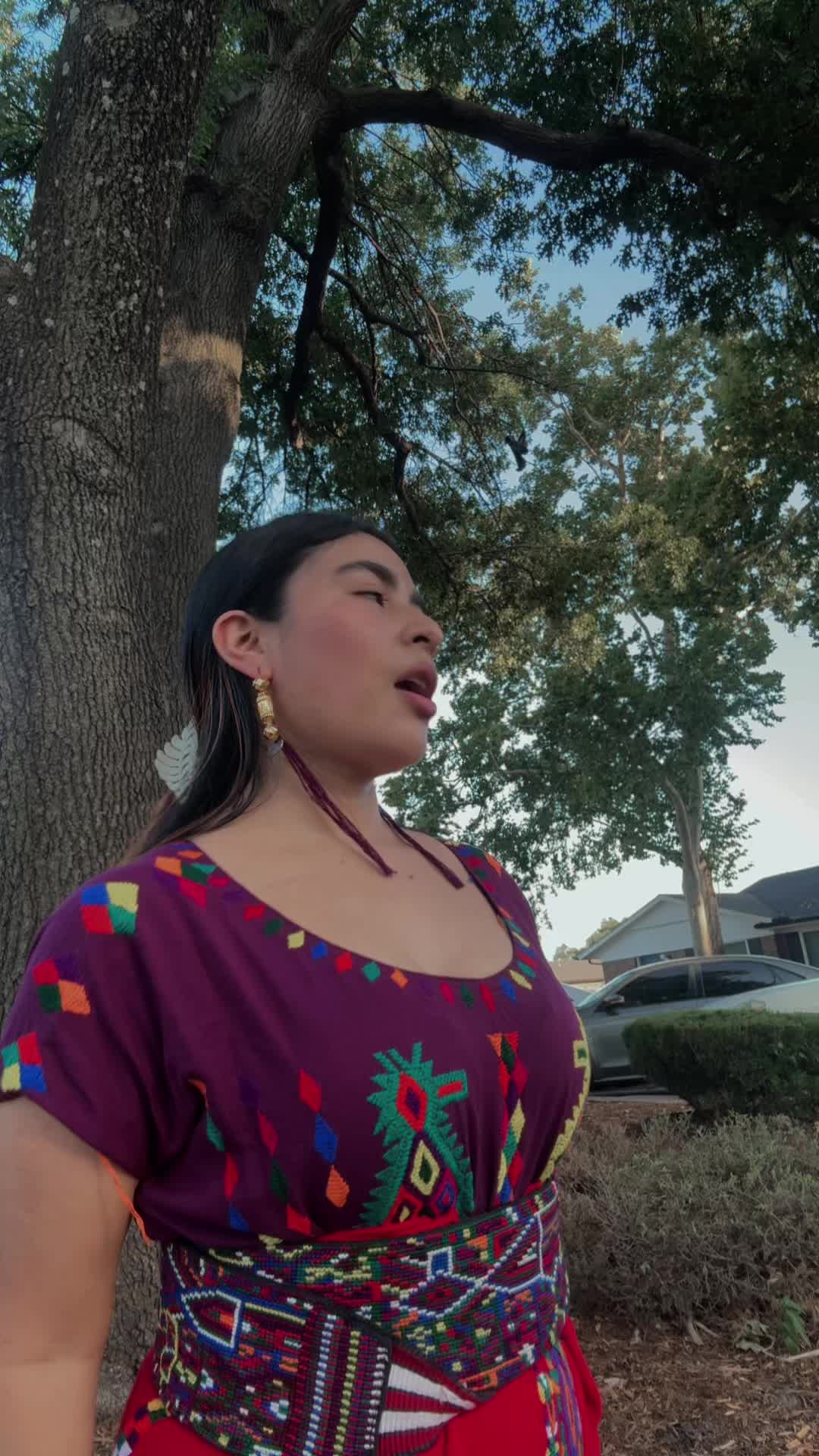 @Nayely García๐๐
