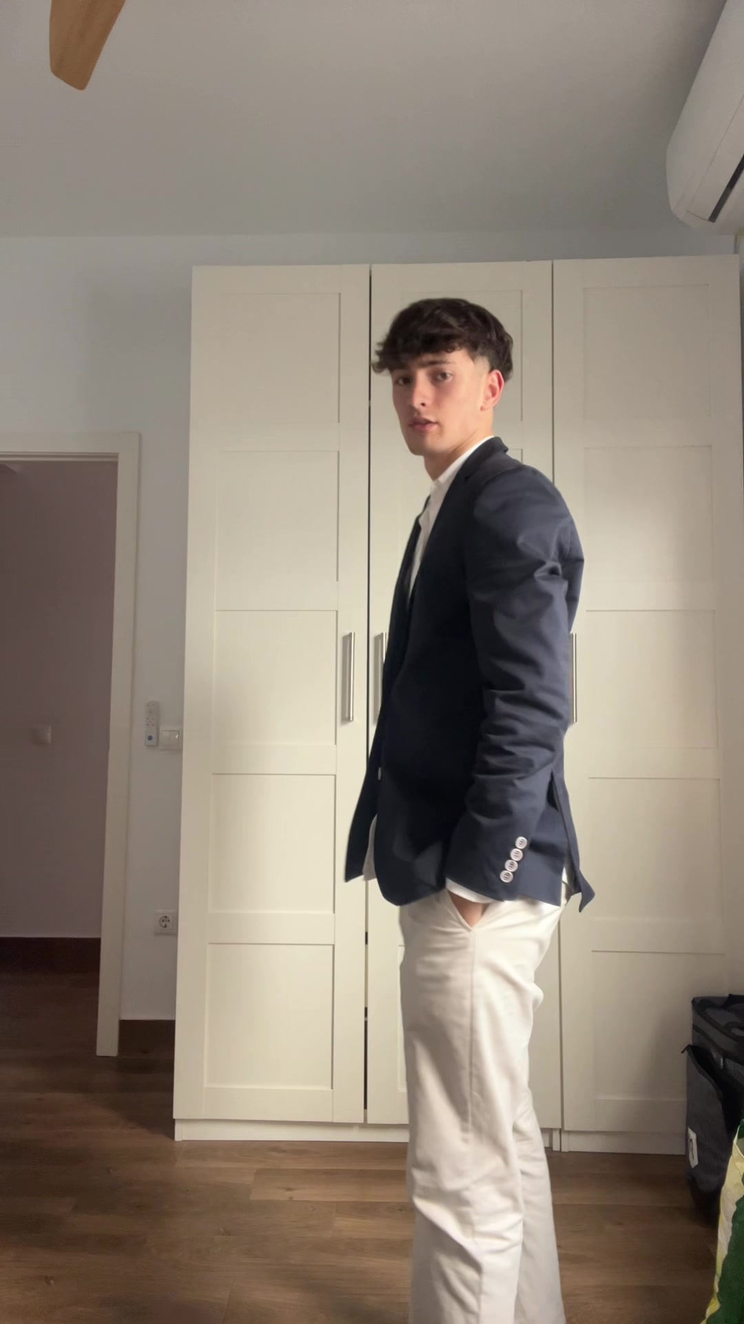 @adrii