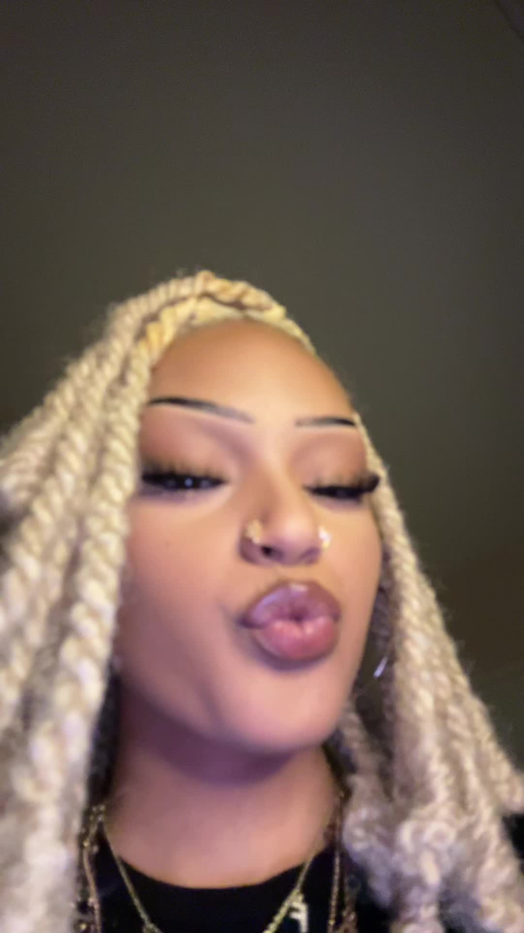 @FIDJI