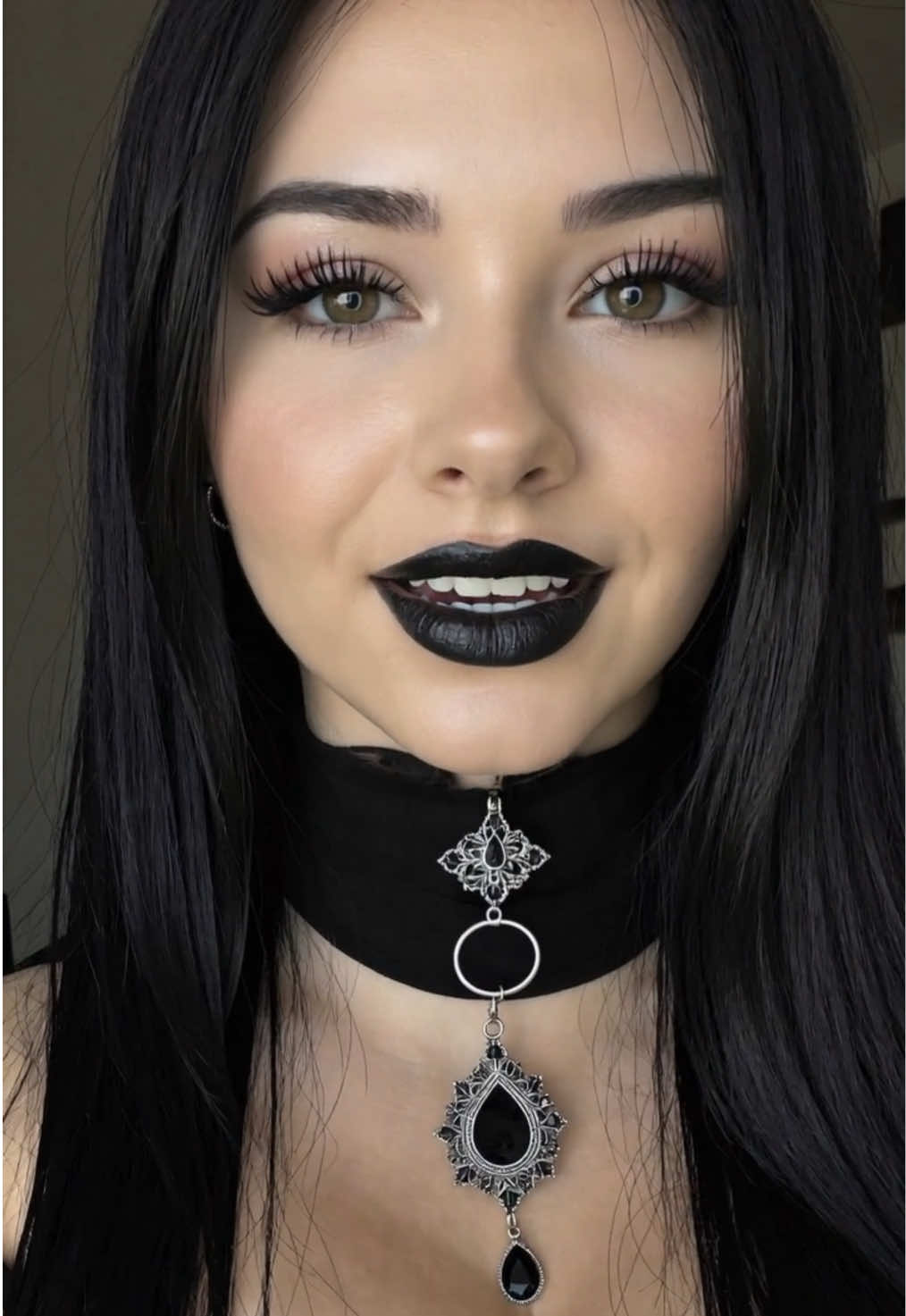 @RainyGraves