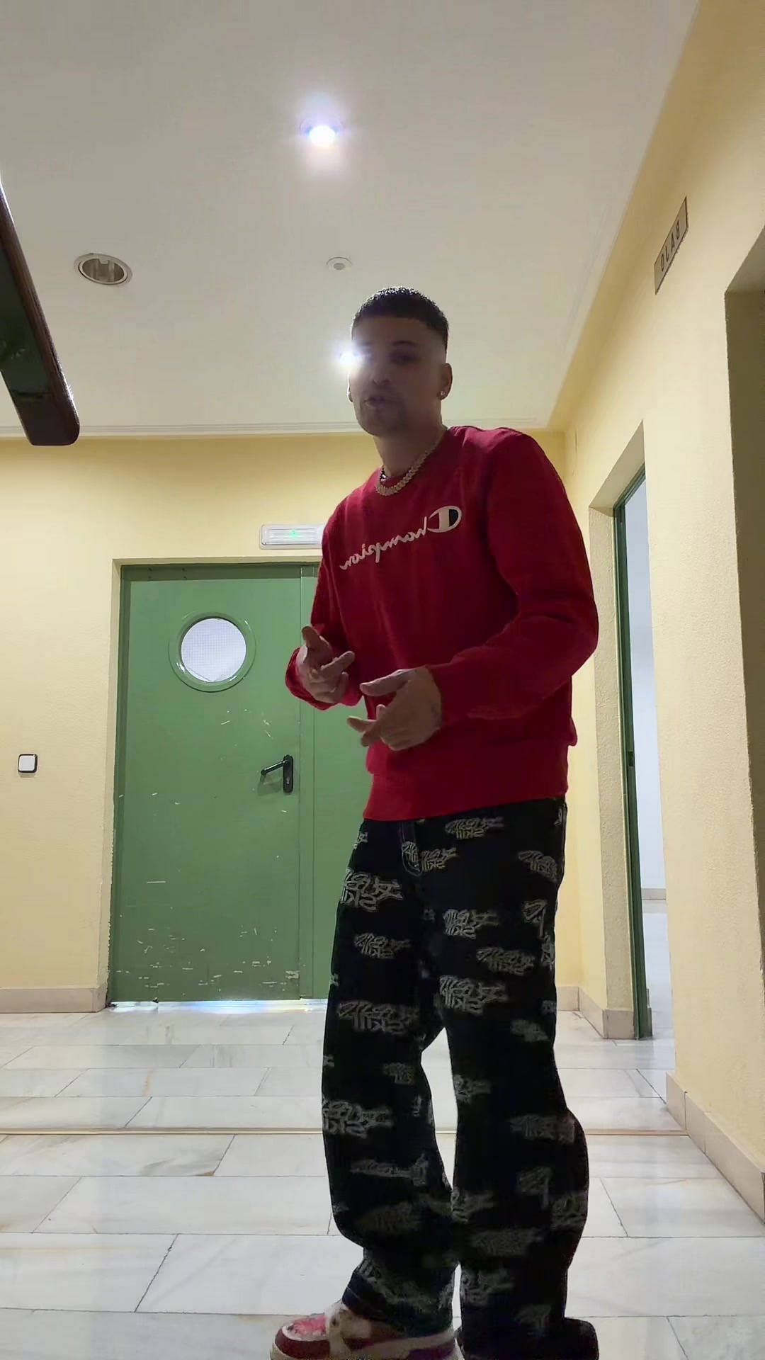 @Freeshboy