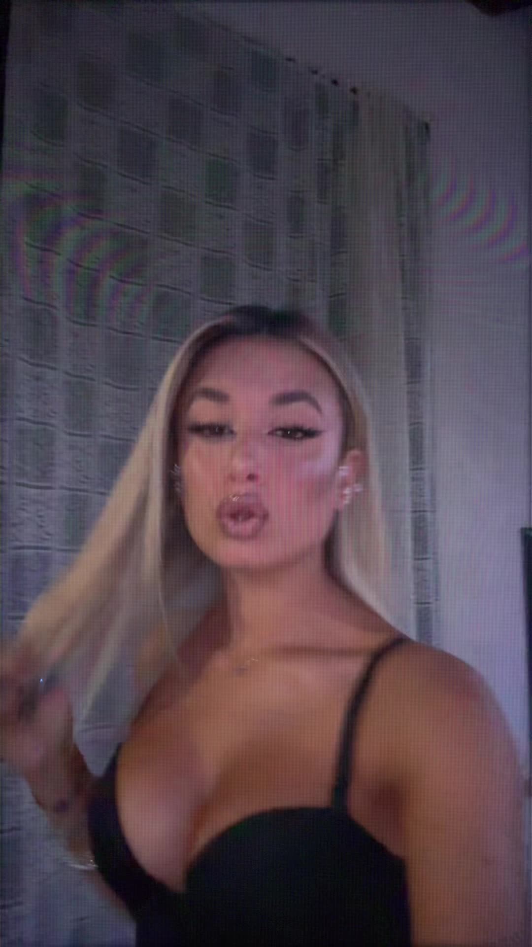 @veronicaderosa___