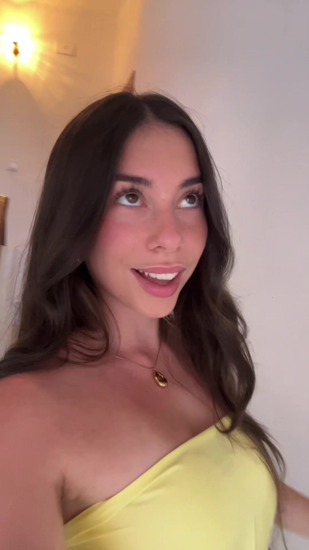 @Elena Ballesteros