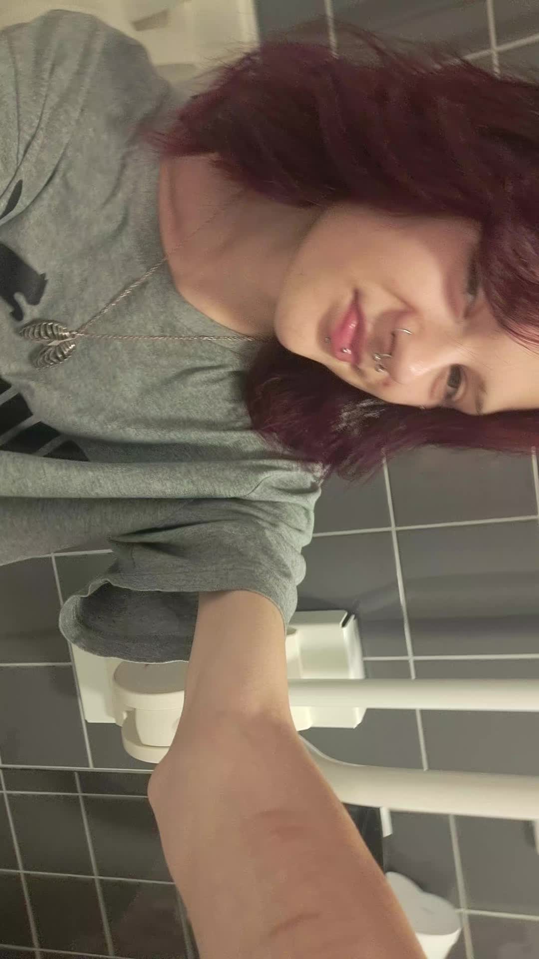 @loesje