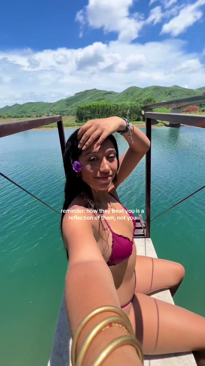 @Liv