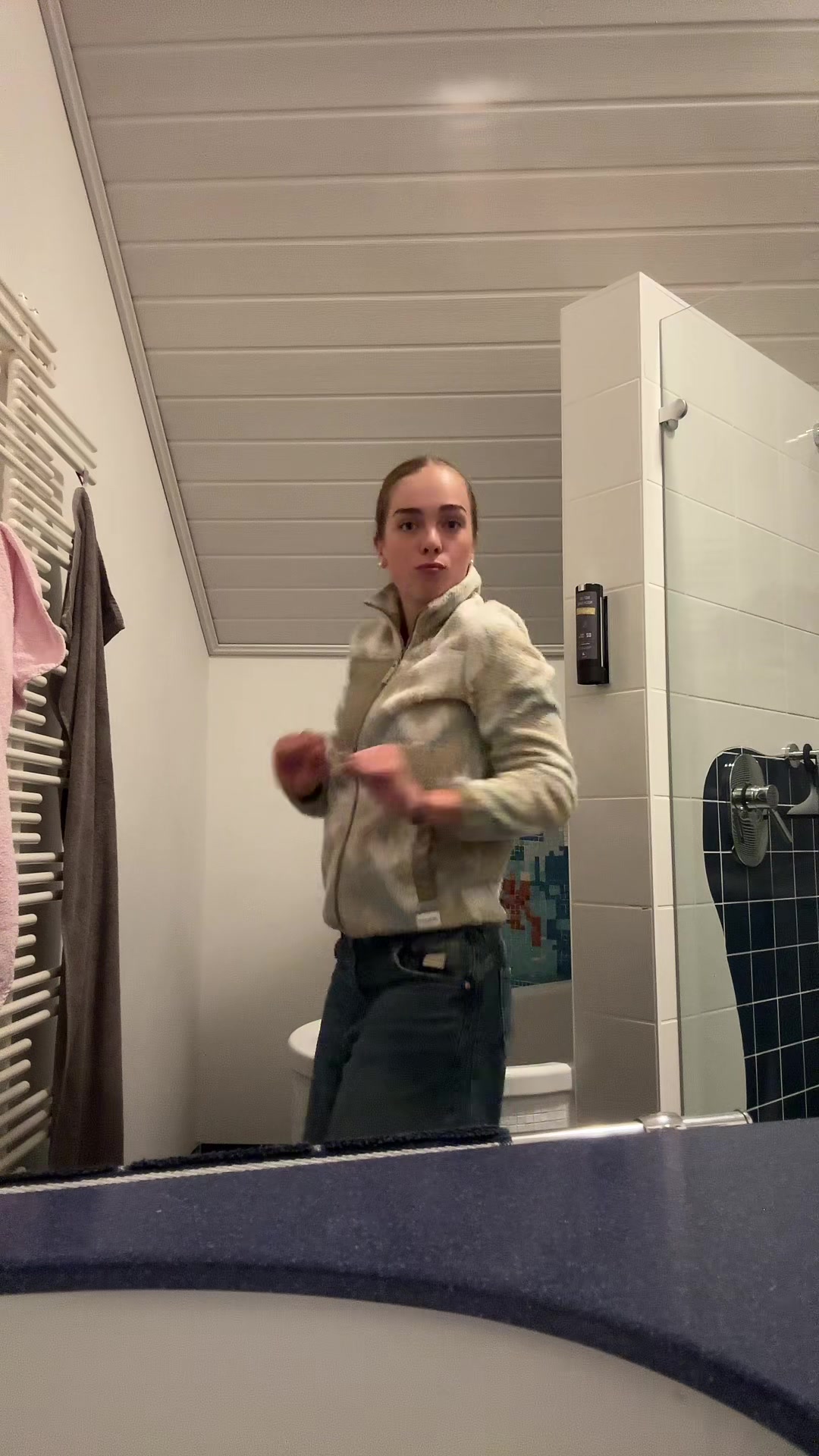 @Laura