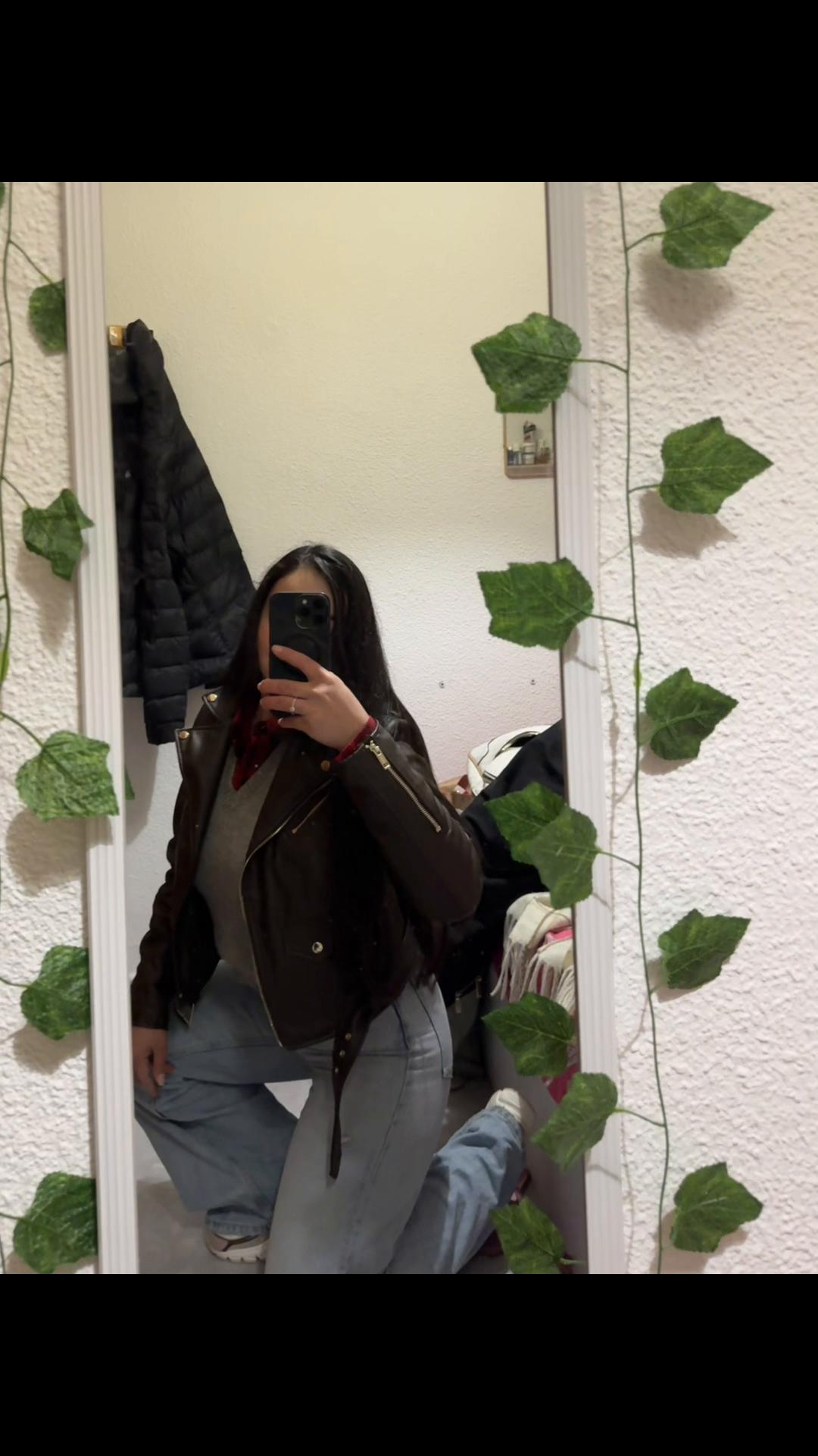@𝓜𝓘𝓒𝓐🌸