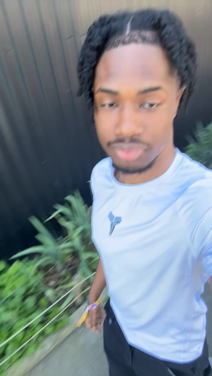 @M