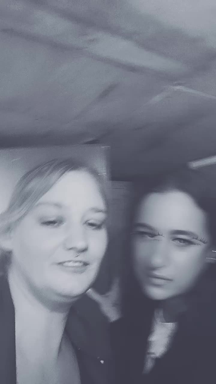 @Tina