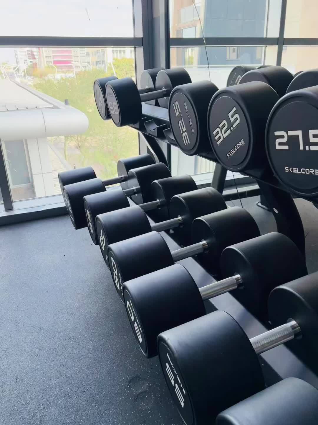 @XholaniTalane