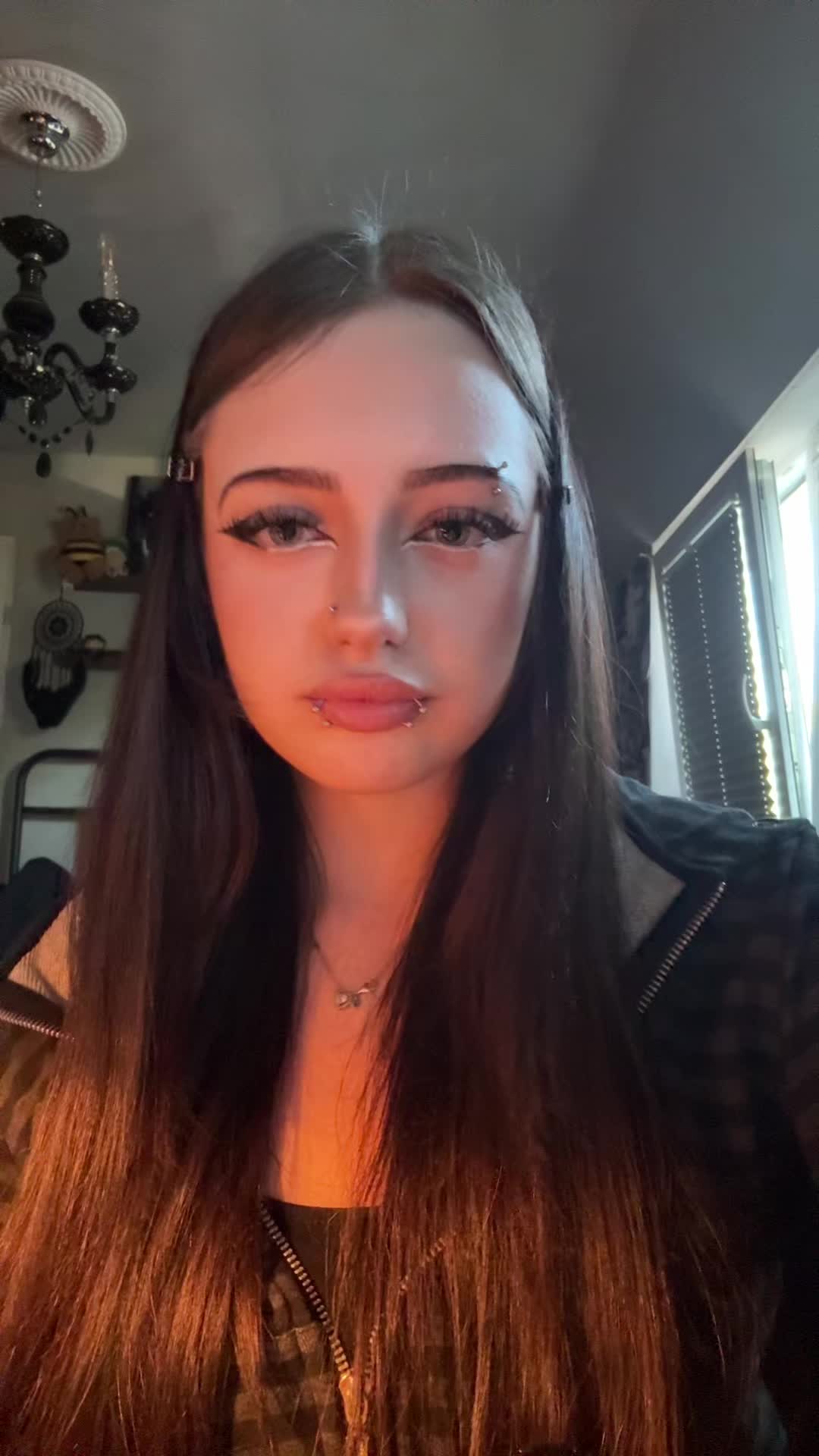 @angel.wound