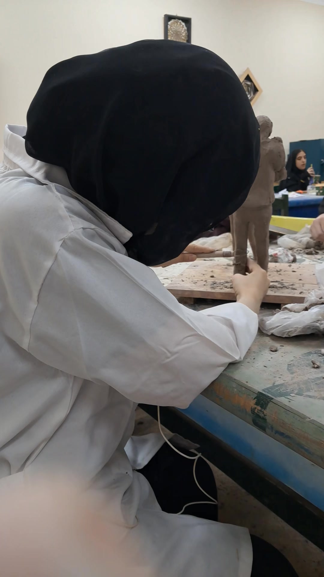 @الفنانة N