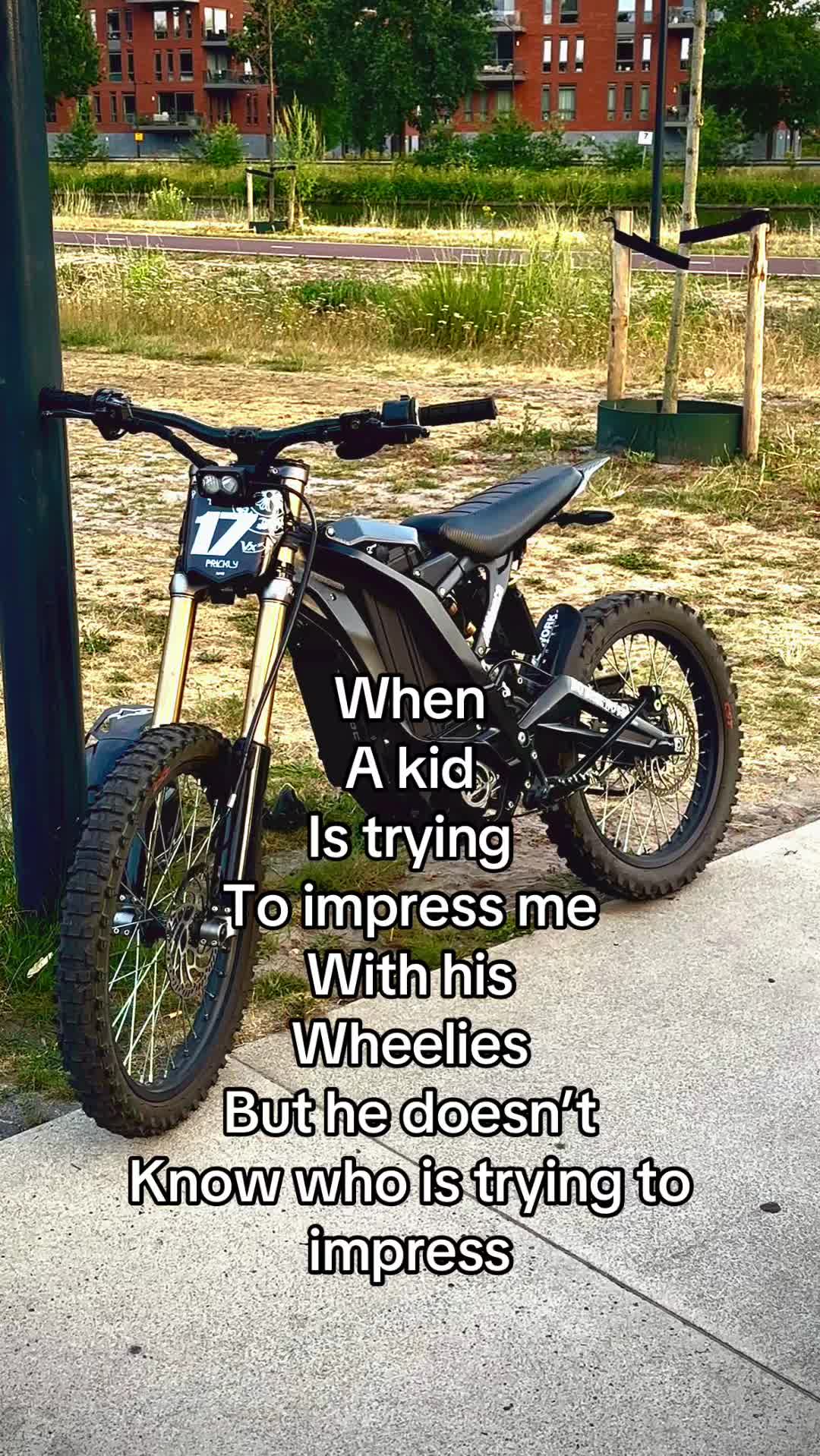 @S.Lbx.62