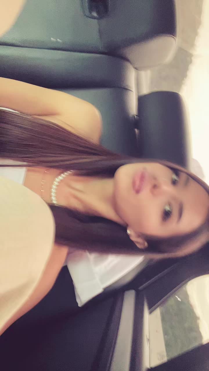 @𝒞𝓇𝒾𝓈𝓉𝒾𝓃𝒶🐆