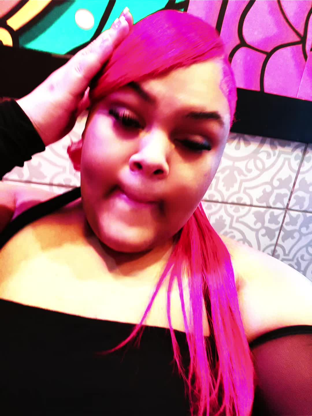 @tashona.nich0l