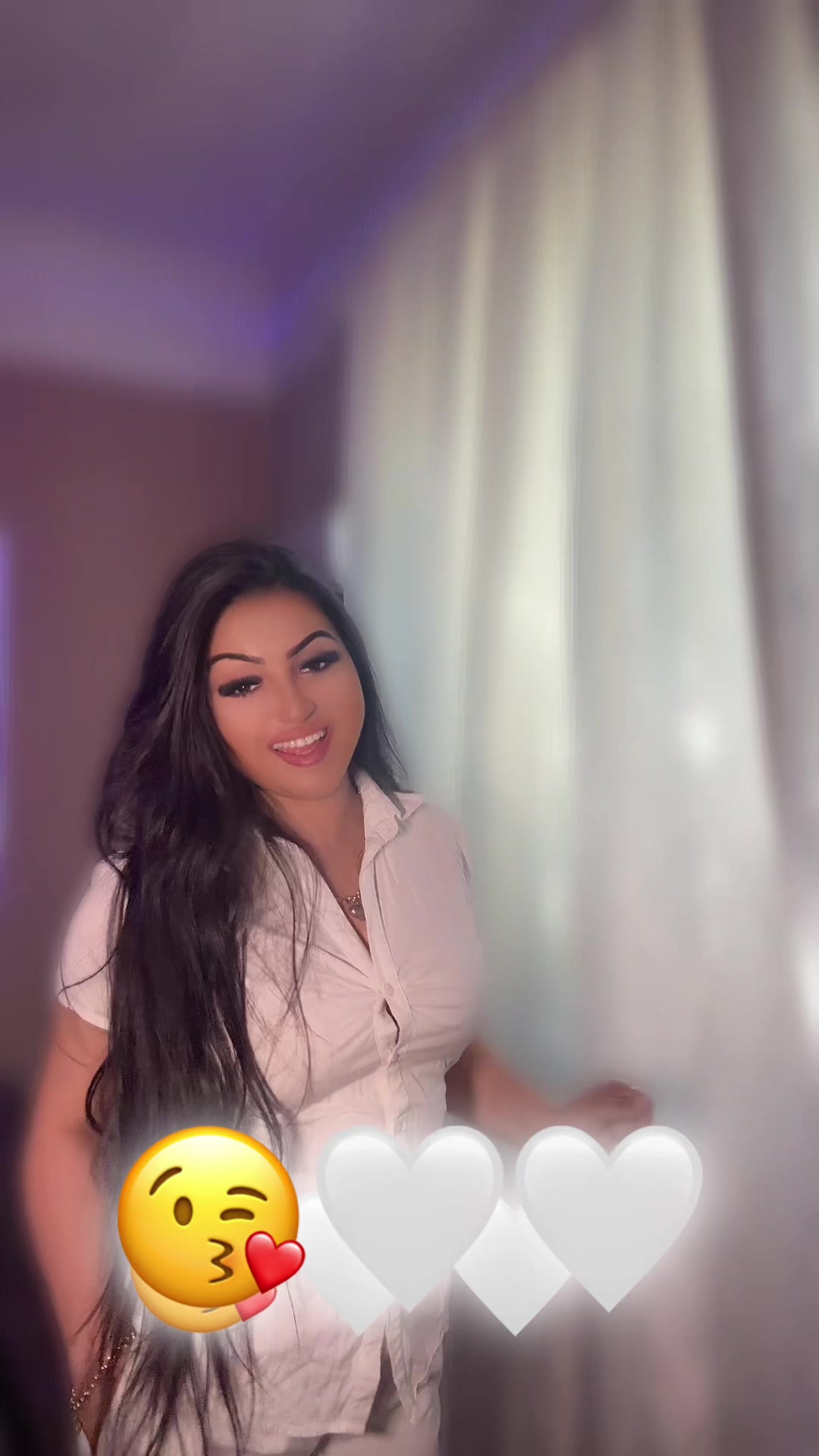 @Vivike007💋