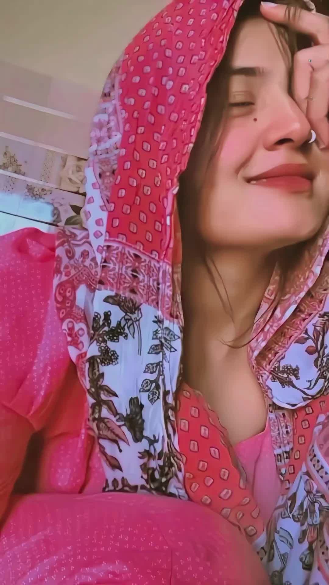 @ミ★ 𝘚𝘢𝘙𝘢 𝘚𝘢𝘸𝘢𝘵𝘪 ★彡