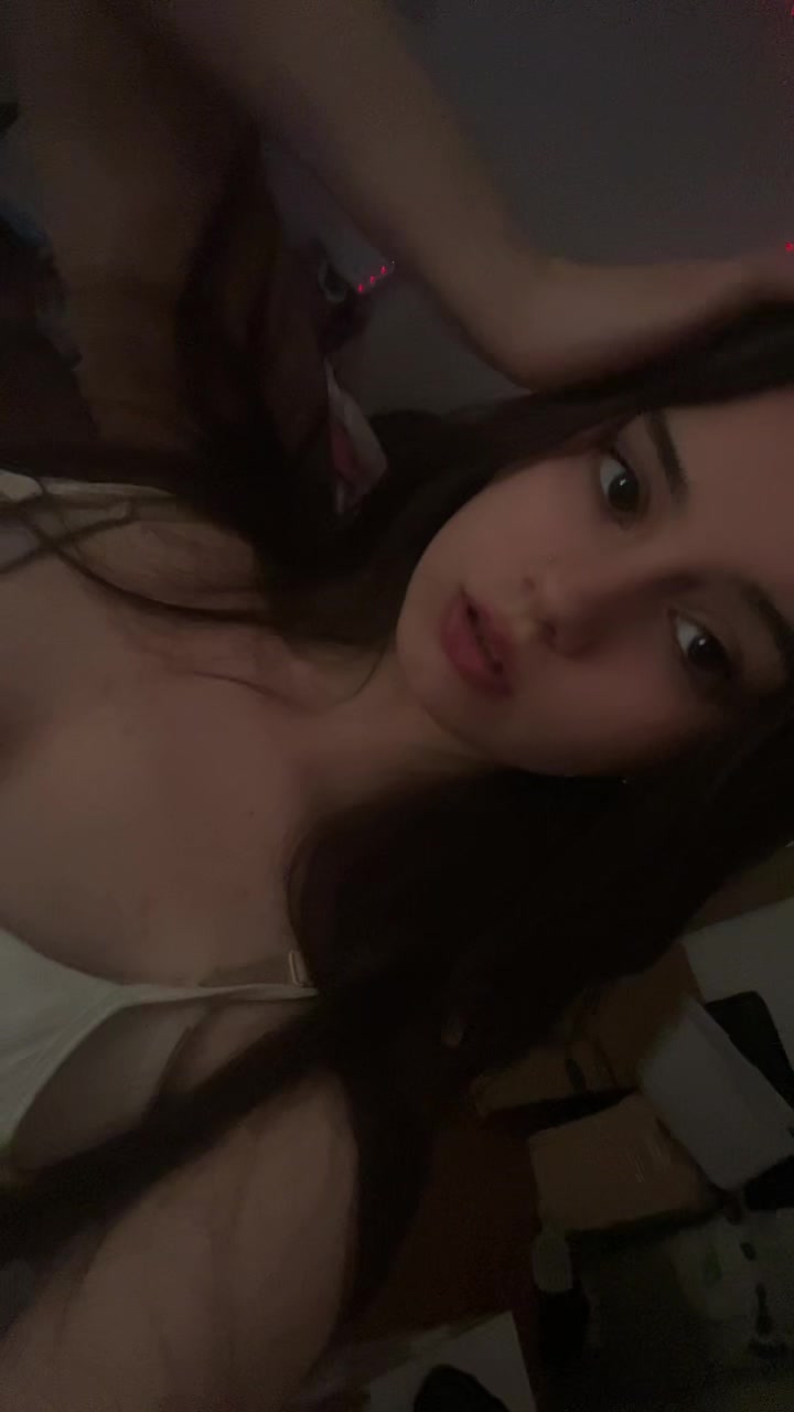 @𝑬𝒗𝒂🇵🇱