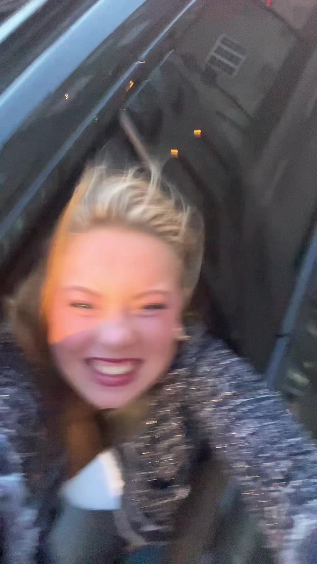 @anniesinclair
