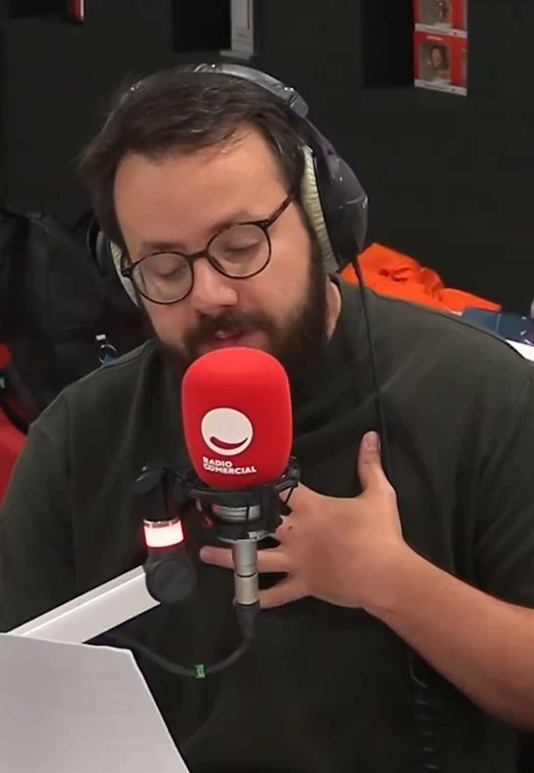 @Radio Comercial