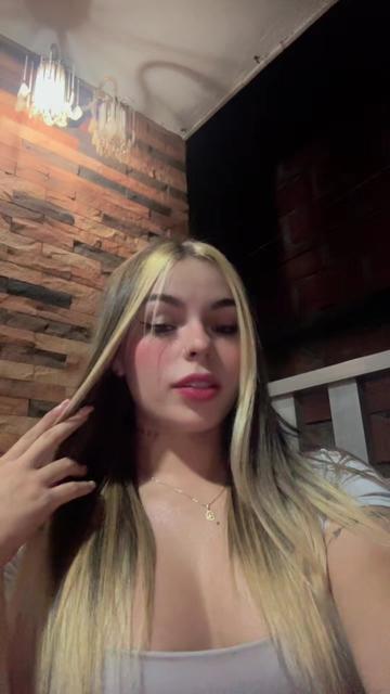 @Sari💗