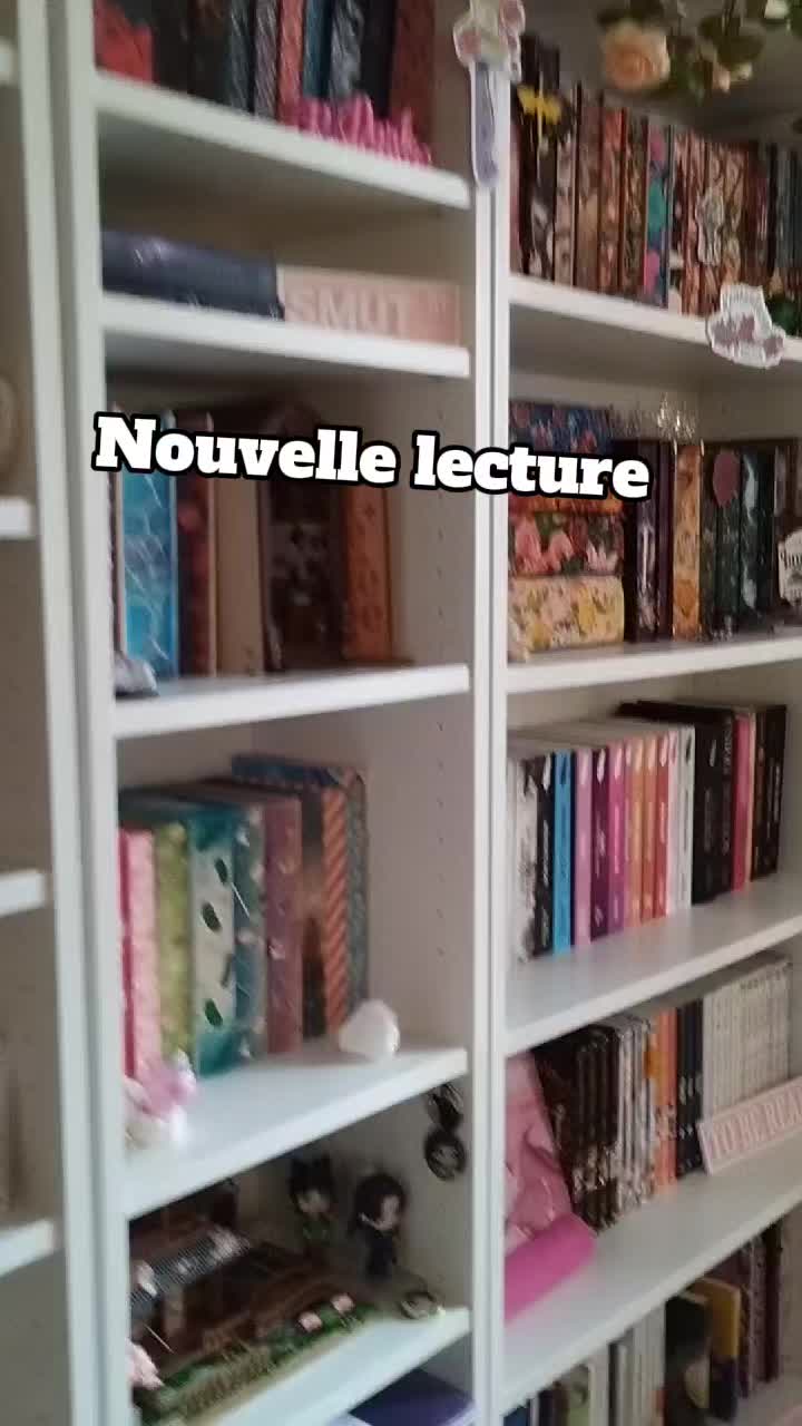 @꧁⊹📚𝙹𝚞𝚕𝚒𝚎 𝙰&oslash;𝚒𝙴&aring;𝚞🩷⊹꧂