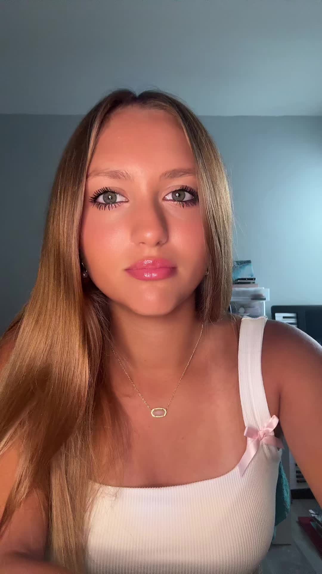 @💋💋