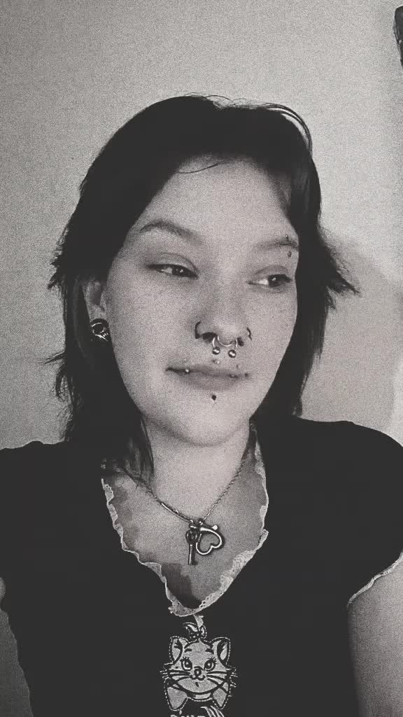 @Iminsanitylifeisthemadhouse🫀