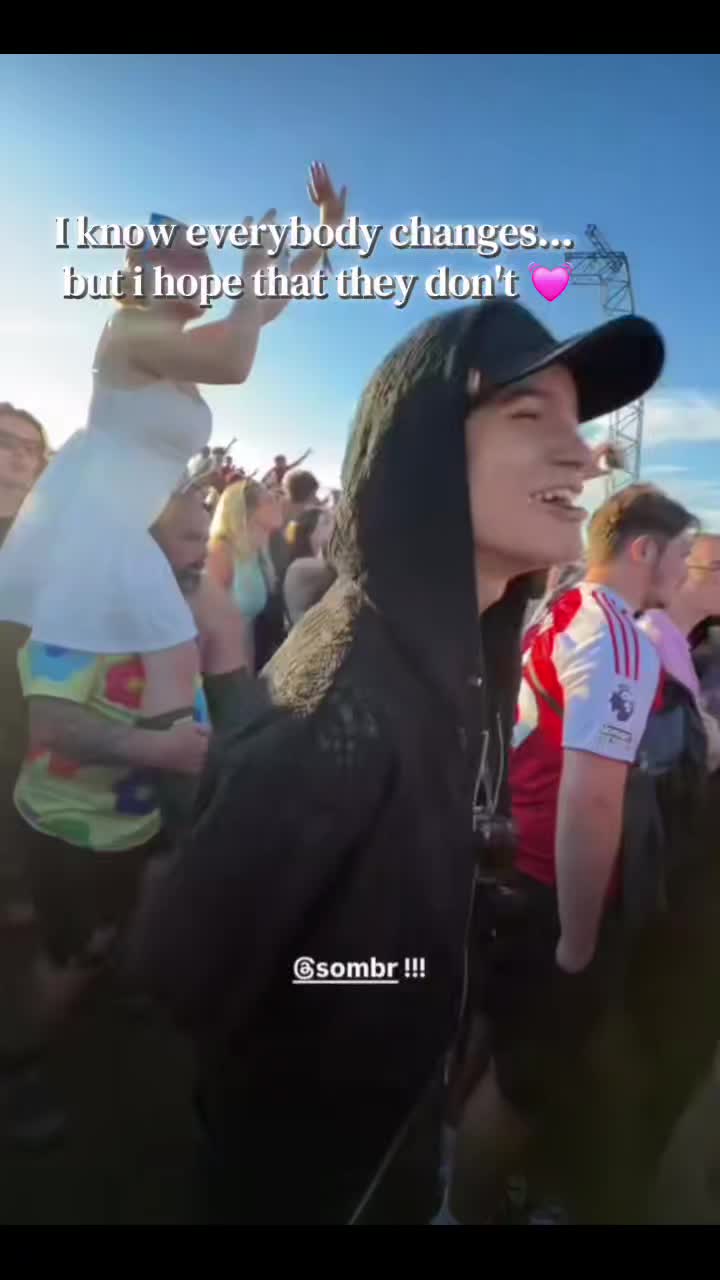 @𝓮𝓵𝓲𝔃𝓪 𝓸𝓵𝓵𝓲𝓿𝓮𝓻 🪽