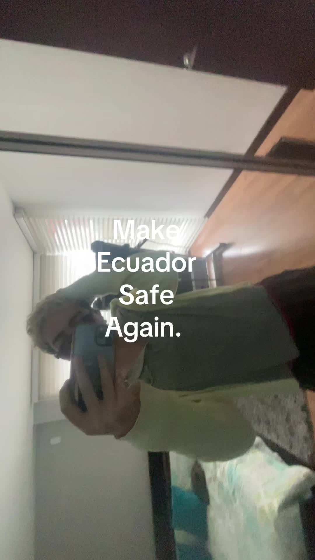 @holip