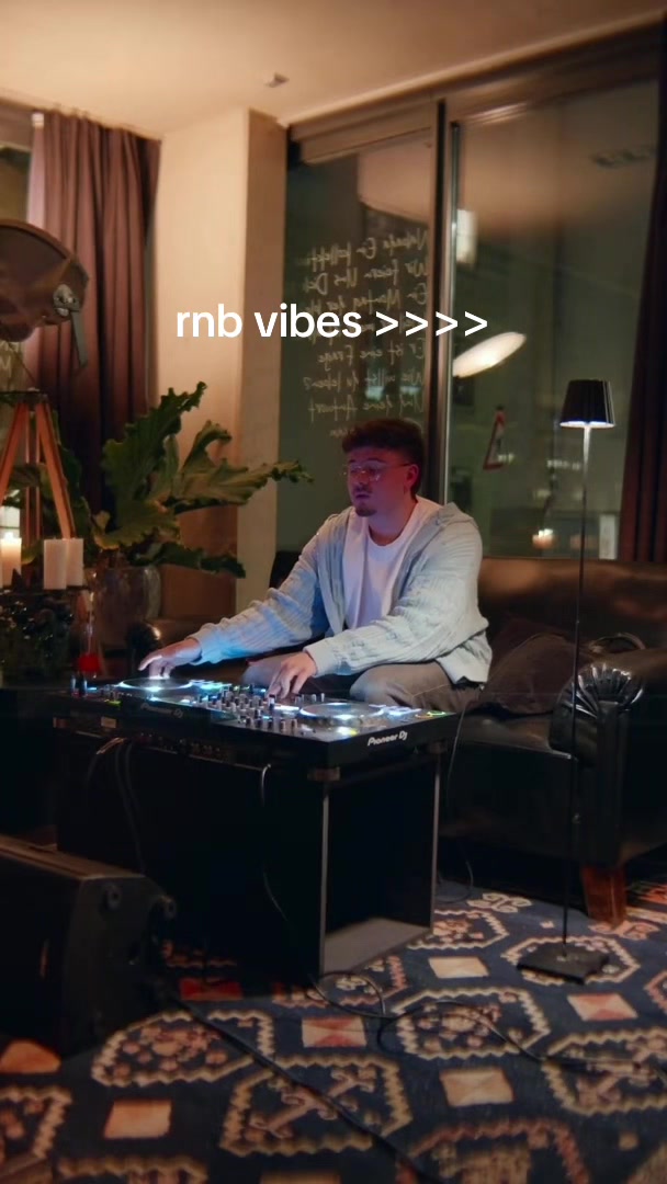 @Devin
